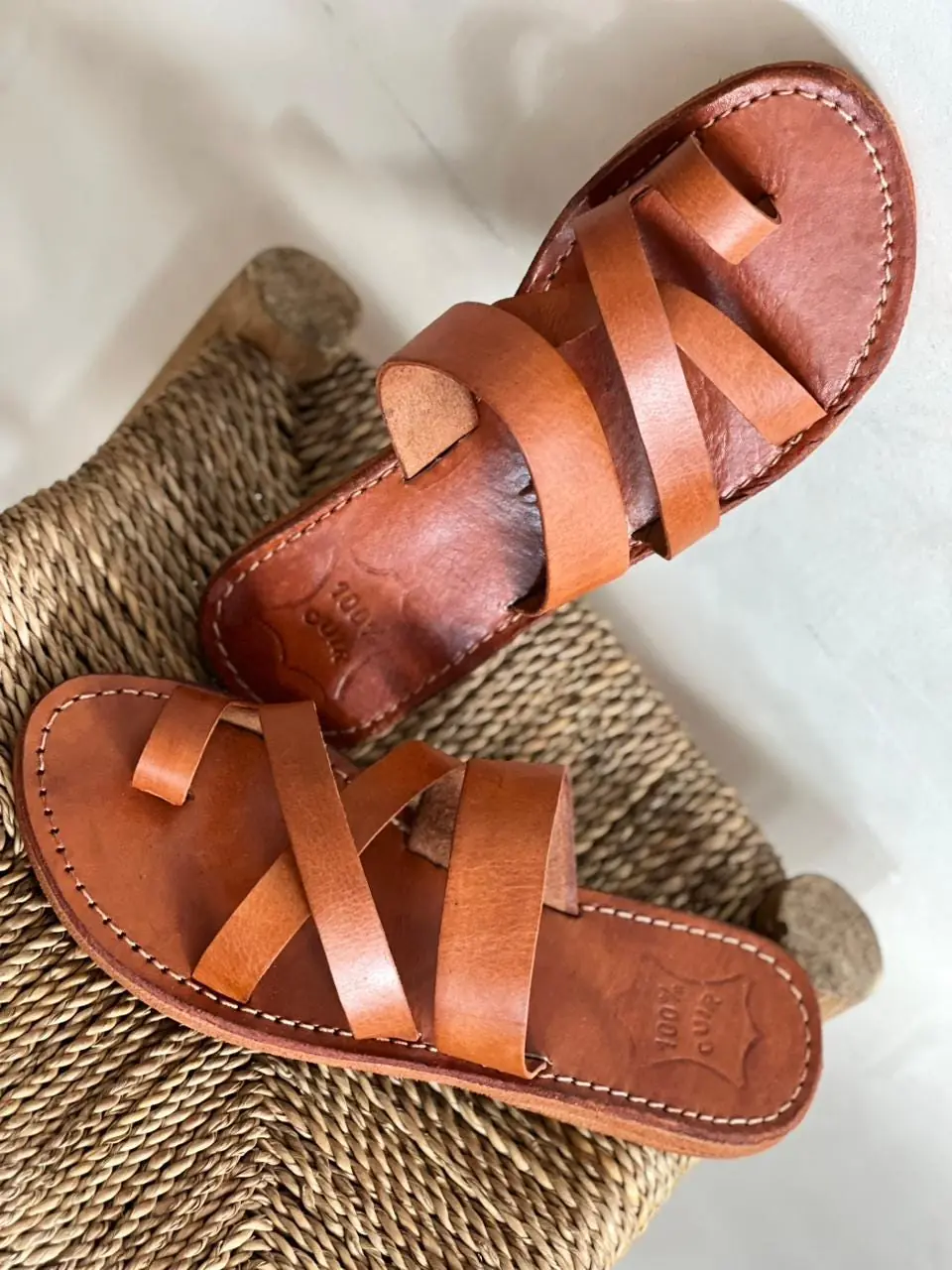 Women’s Brown Toe Loop Cross Strap Sandals